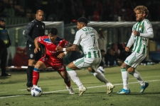Faltaram os golos em jogo emotivo